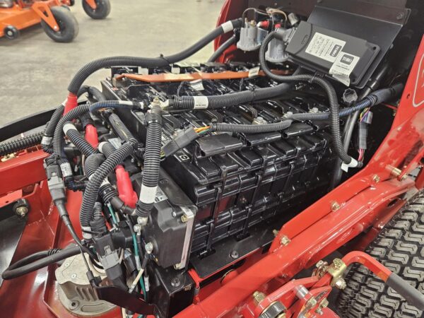 New Toro Revolution Electric Grandstand - Image 14
