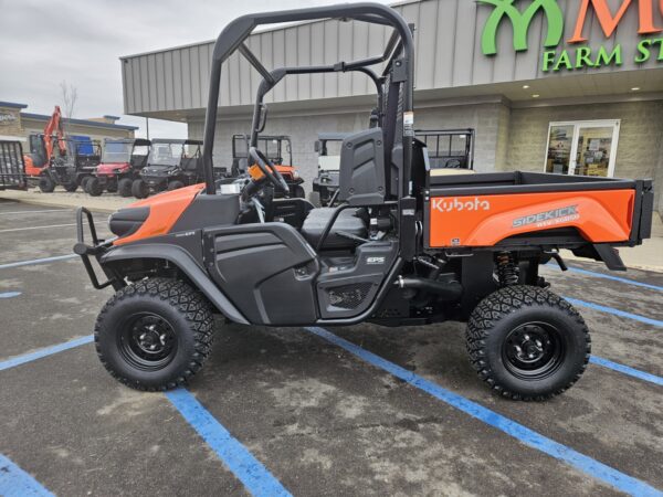 2024 Kubota RTVXG850WLH25 - Image 2
