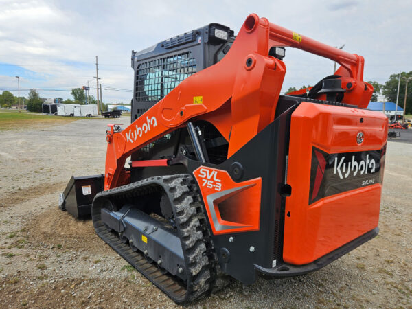 2025 Kubota SVL75-3 Trailer Package - Image 8