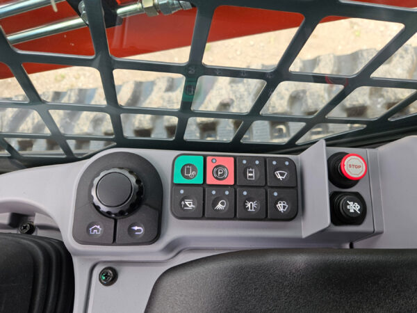 2025 Kubota SVL75-3 Trailer Package - Image 13