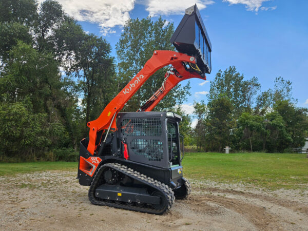 2025 Kubota SVL75-3 Trailer Package - Image 3