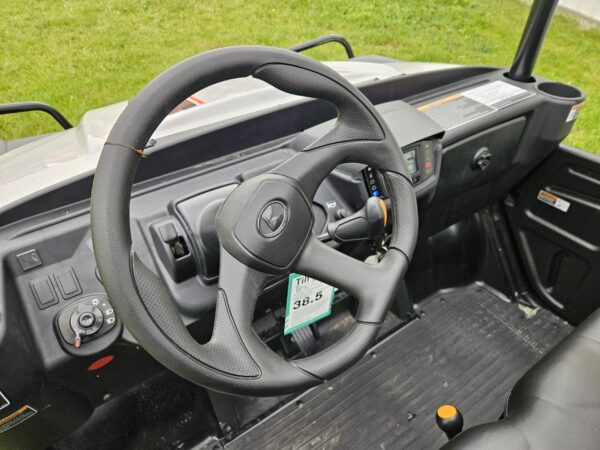 2025 Kubota RTVXG850SGLAS25 - Image 3