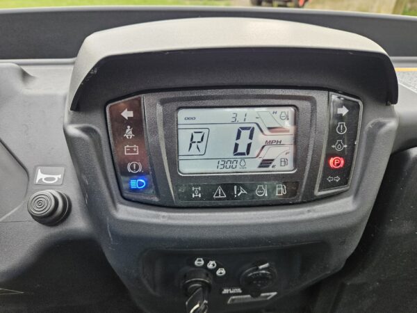 2025 Kubota RTVXG850SGLAS25 - Image 2